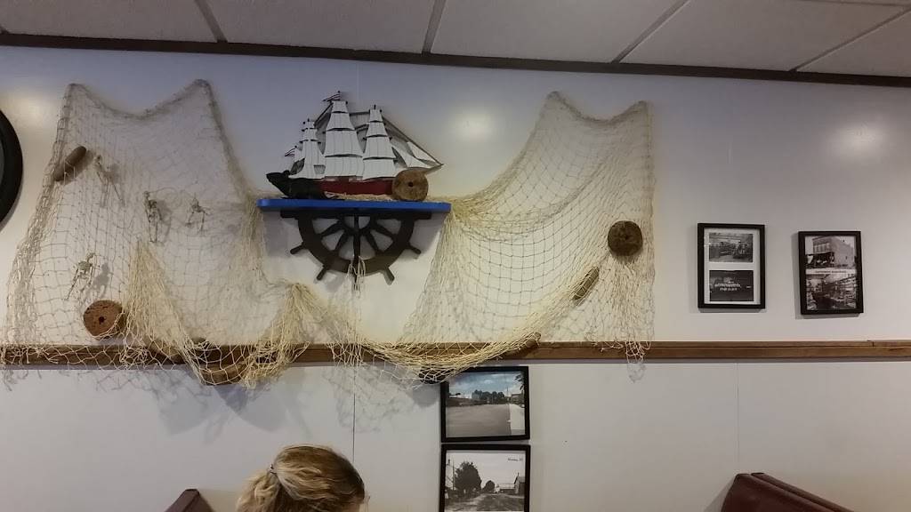 Clippers Cafe | restaurant | 1566 10th St, Martin, MI 49070, USA | 2696724556 OR +1 269-672-4556