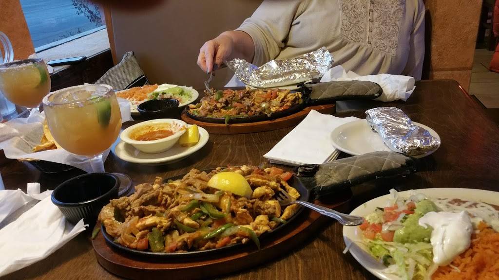 La Herradura Mexican Restaurant Bar & Grill | restaurant | 4610 Bellemeade Ave, Evansville, IN 47714, USA | 8124020355 OR +1 812-402-0355