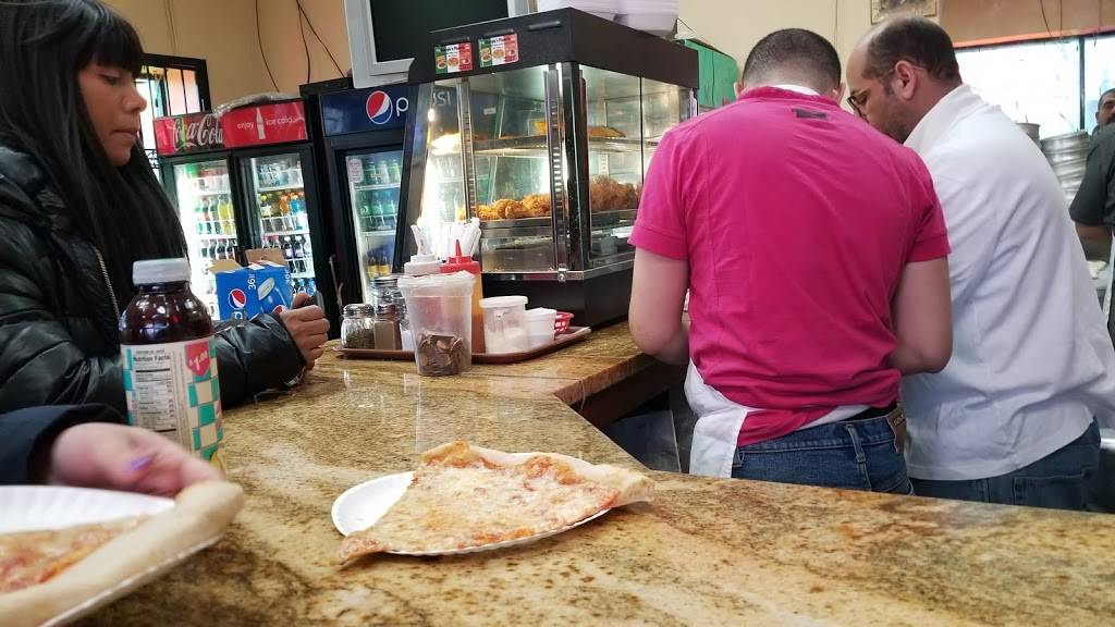 Georgios Pizzeria | restaurant | 1127, 337 West Side Ave, Jersey City, NJ 07305, USA | 2013321515 OR +1 201-332-1515