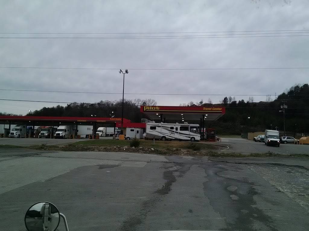 Pilot Travel Center | restaurant | 1915 E Raccoon Valley Dr, Heiskell, TN 37754, USA | 8659381439 OR +1 865-938-1439