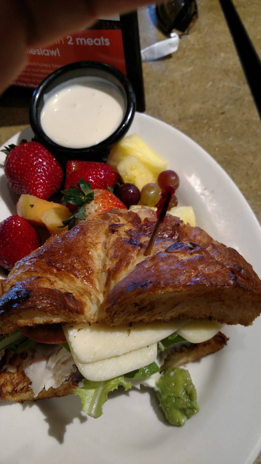 Jasons Deli | restaurant | 16451 Corporate Commerce Way, Fort Myers, FL 33913, USA | 2394663354 OR +1 239-466-3354