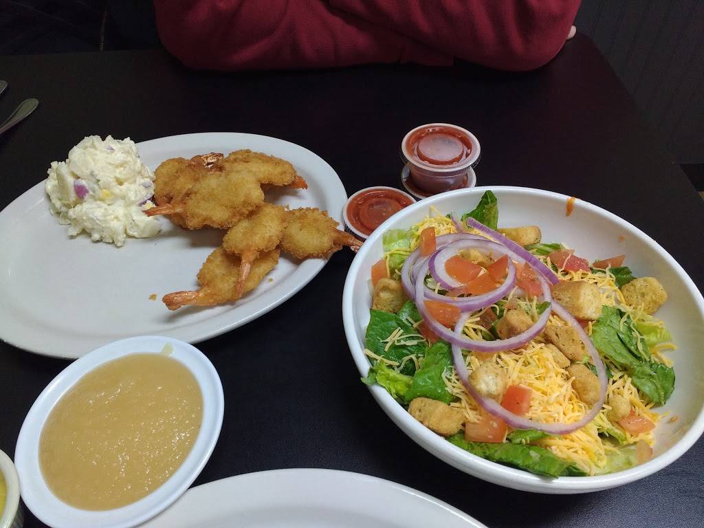 Family Kitchen | restaurant | 106 Plaza Dr, Waterloo, IL 62298, USA | 6189393889 OR +1 618-939-3889