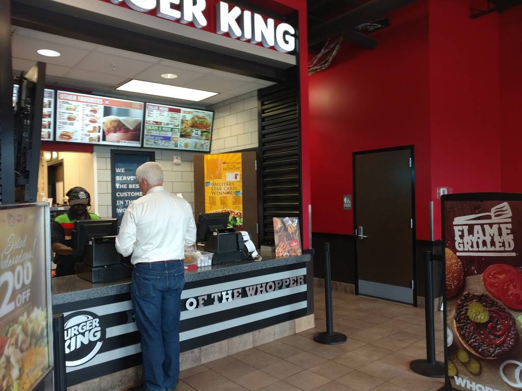 Burger King | restaurant | Patrick &, 12th St, Fort Belvoir, VA 22060, USA | 5713398310 OR +1 571-339-8310