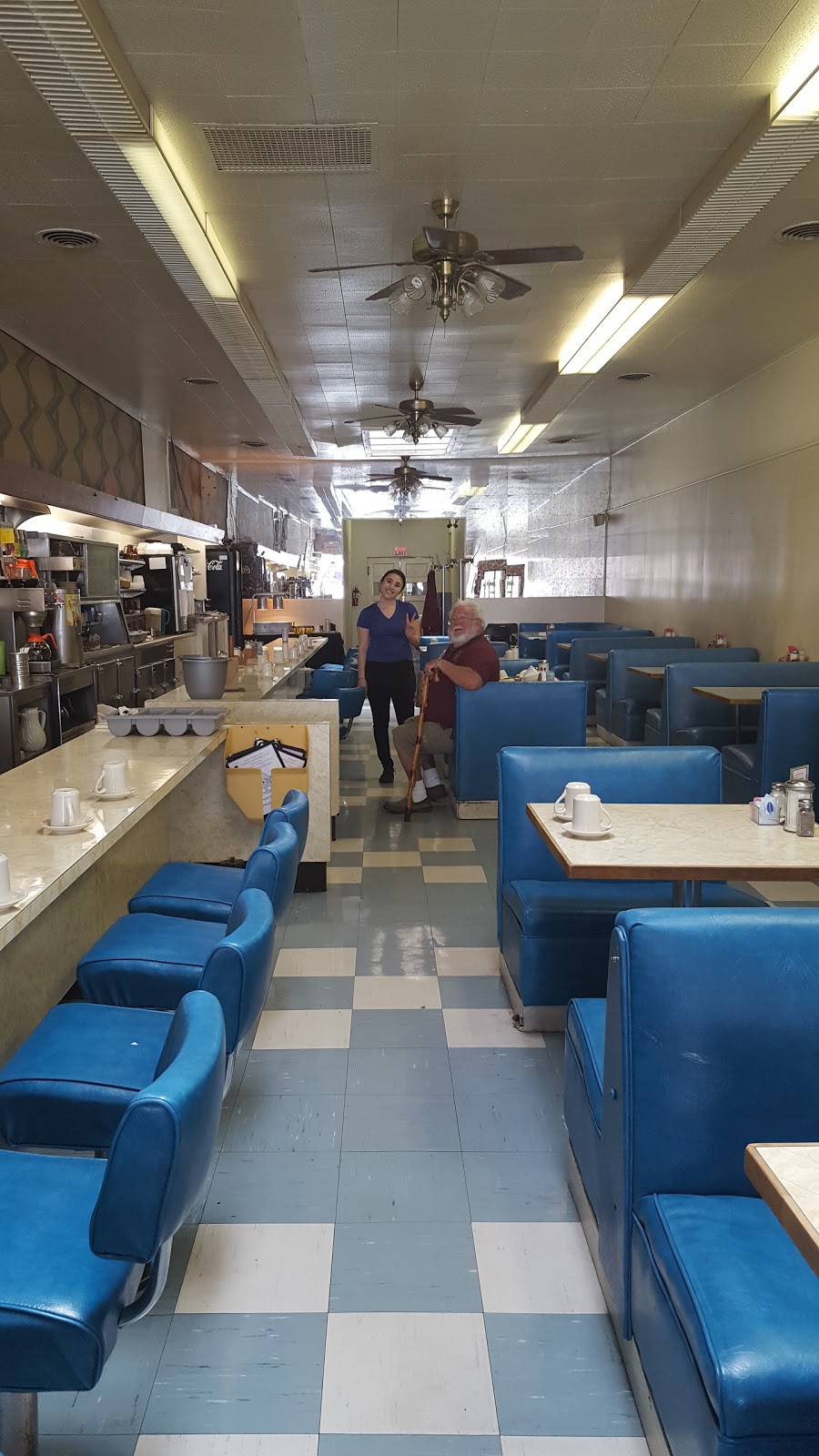 El Coronado Family Restaurant | restaurant | 409 W Main St, Safford, AZ 85546, USA | 9284287755 OR +1 928-428-7755