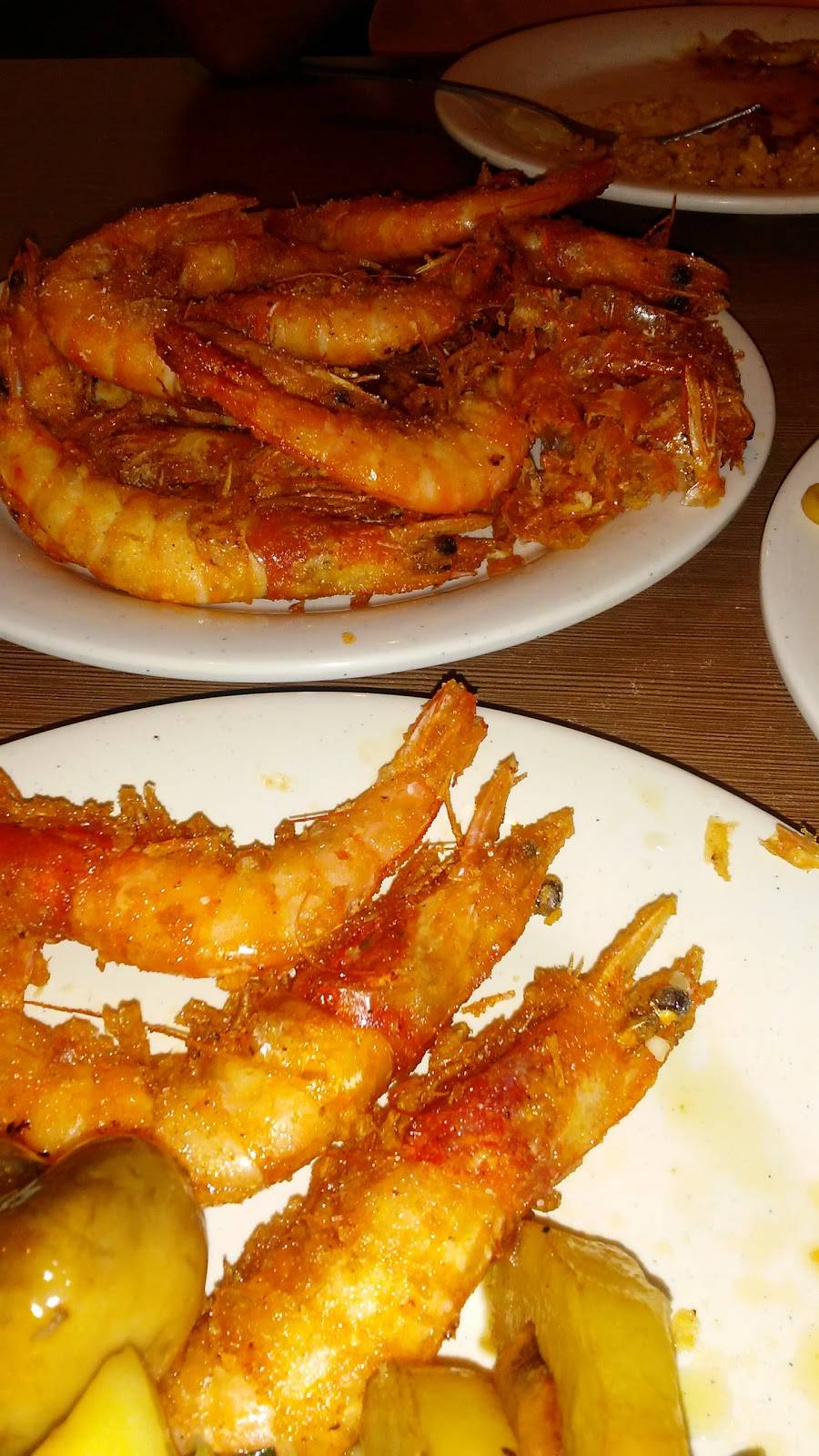 Empire Buffet | restaurant | 803 S Memorial Dr, Greenville, NC 27834, USA | 2523290333 OR +1 252-329-0333