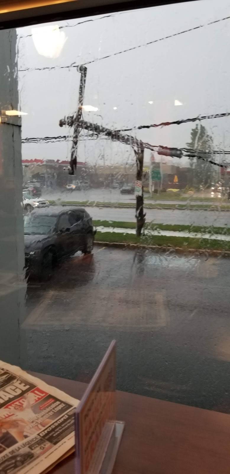 Au Coq | restaurant | 2370 Chemin Gascon, Terrebonne, QC J6X 3A5, Canada | 4509644419 OR +1 450-964-4419