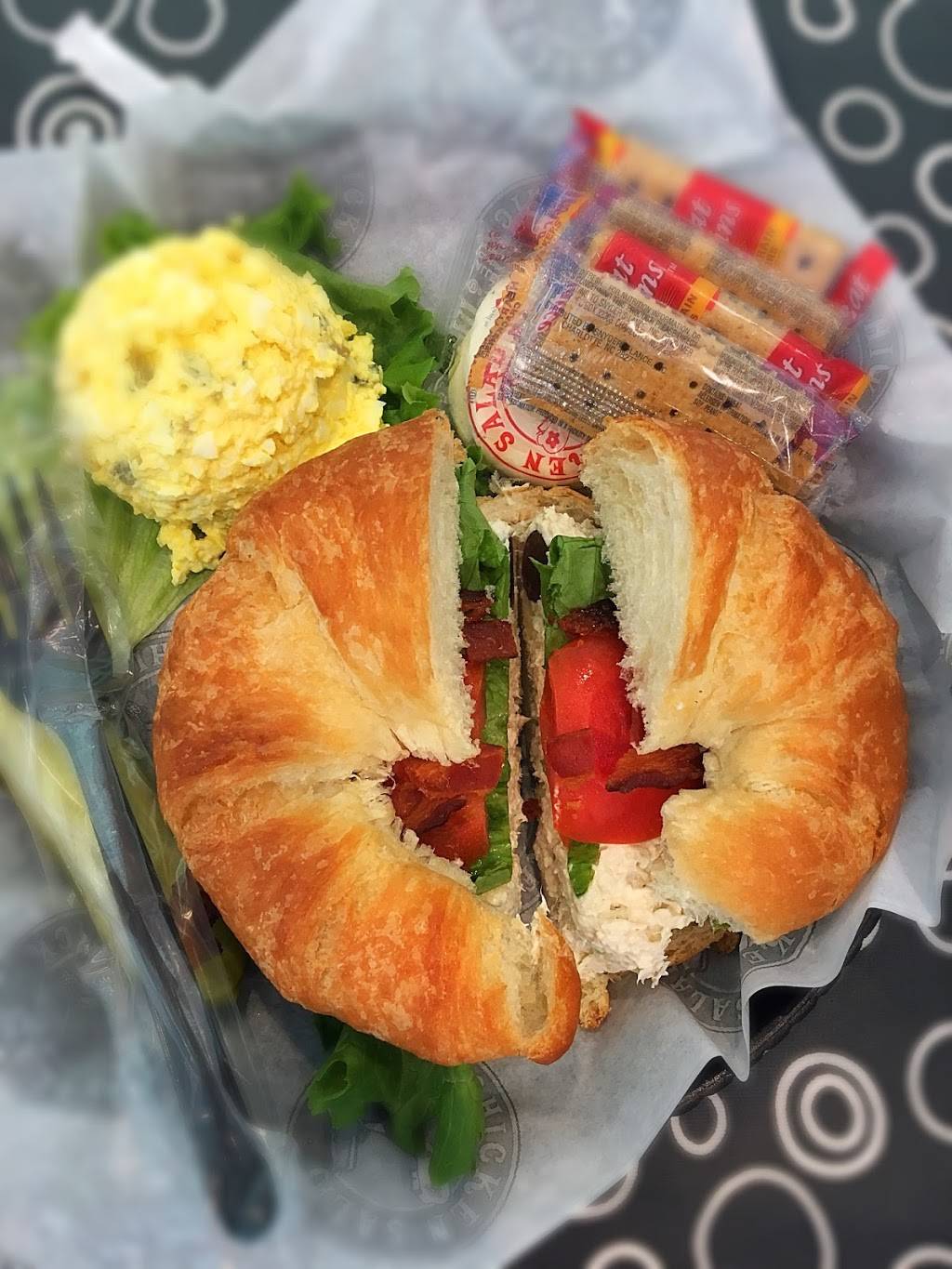 Chicken Salad Chick | restaurant | 214 Newnan Crossing Bypass, Newnan, GA 30265, USA | 7703366243 OR +1 770-336-6243