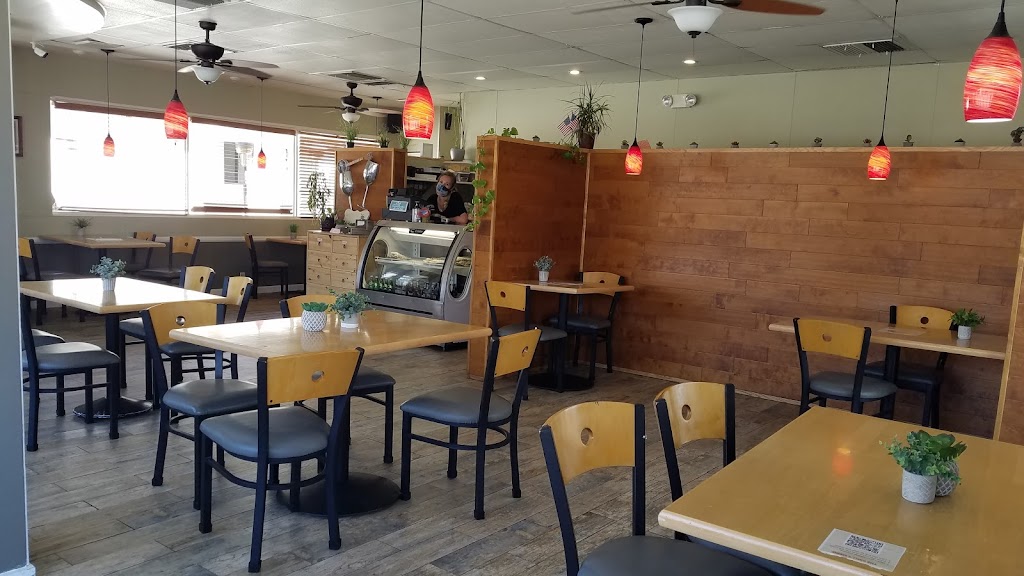 The Grill | restaurant | 446 S Main St, Lone Pine, CA 93545, USA | 7608764240 OR +1 760-876-4240