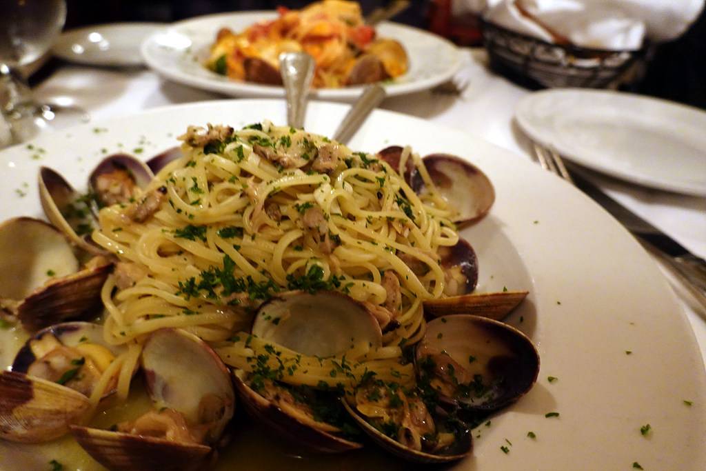 Basilico Ristorante - | restaurant | 5879 NW 36th St, Miami, FL 33166, USA | 3058713585 OR +1 305-871-3585