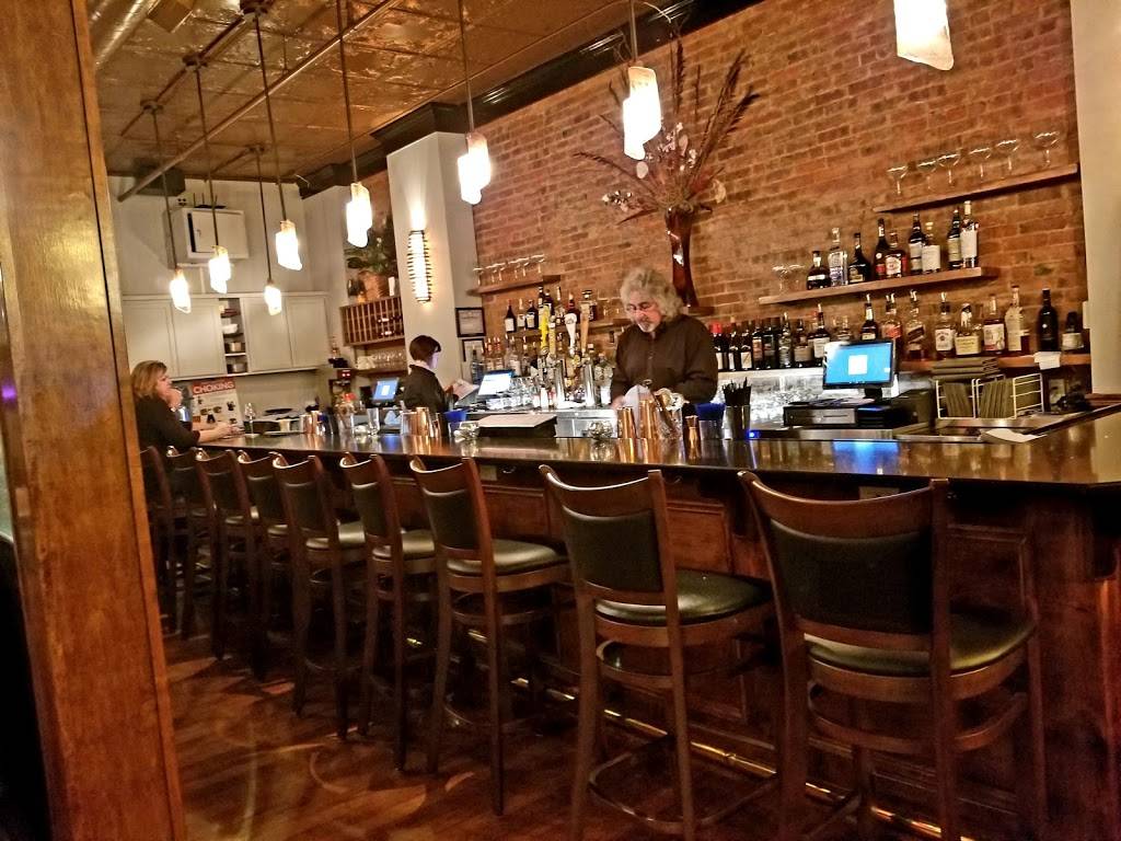 Js Place | restaurant | 39 W Main St, Middletown, NY 10940, USA | 8454674156 OR +1 845-467-4156