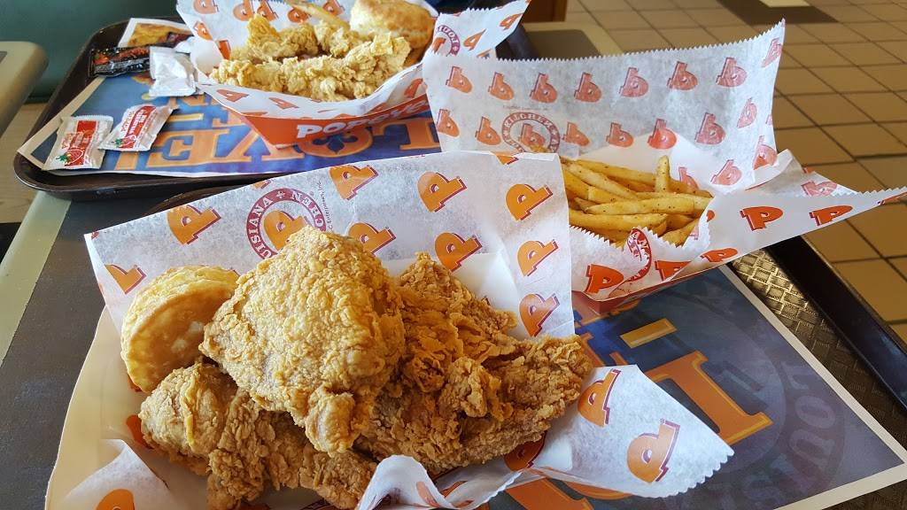 Popeyes Louisiana Kitchen | restaurant | 6 New York State Thruway, Hastings-On-Hudson, NY 10706, USA | 9144787681 OR +1 914-478-7681