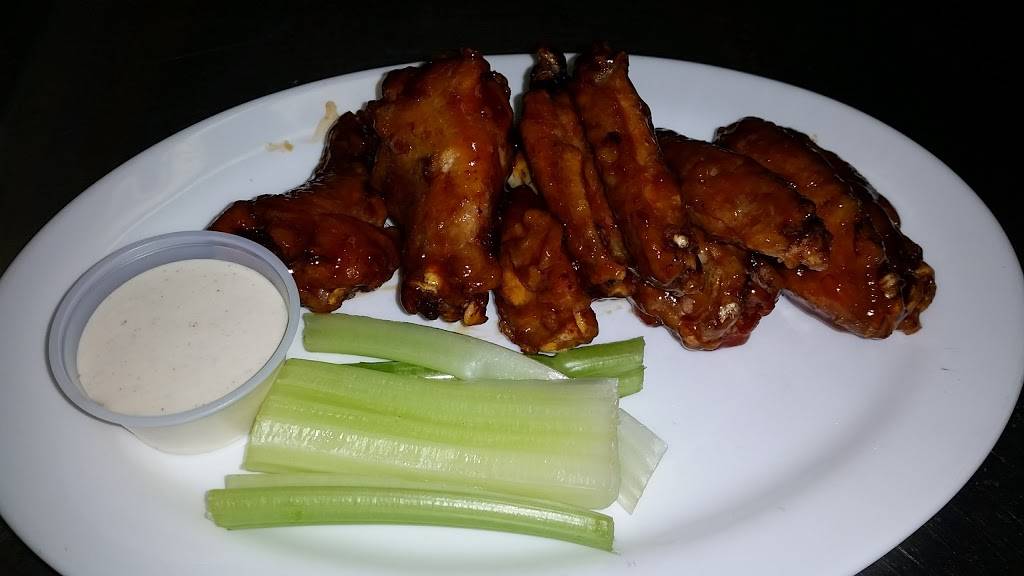 Pulaski Street Grille | restaurant | 424 Pulaski St, Riverhead, NY 11901, USA | 6317224220 OR +1 631-722-4220