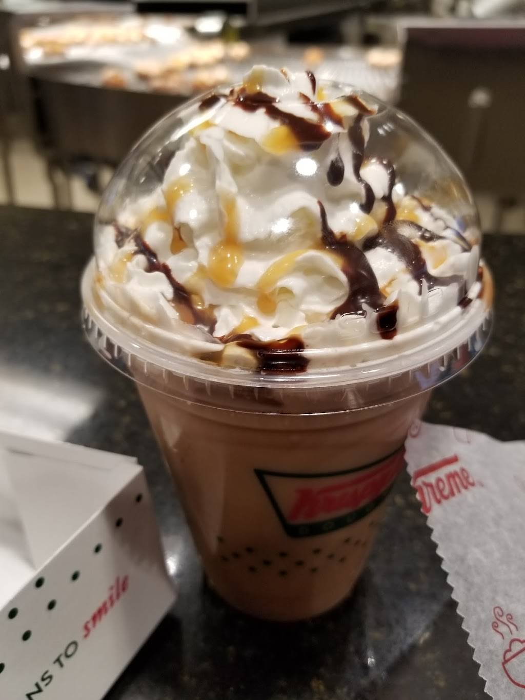 Krispy Kreme | cafe | 17815 Halsted St, Homewood, IL 60430, USA | 7089912629 OR +1 708-991-2629