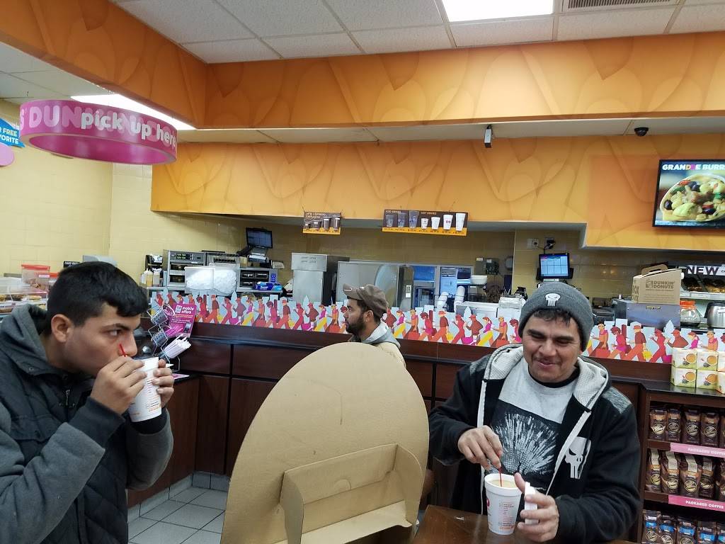 Dunkin | bakery | 771 Prince Ave, Athens, GA 30606, USA | 7065483444 OR +1 706-548-3444