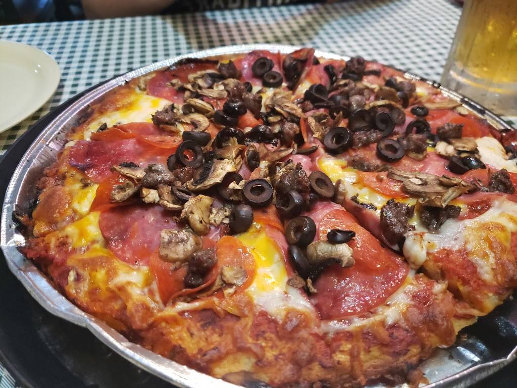 Fultanos Pizza | restaurant | 200 N Hemlock St, Cannon Beach, OR 97110, USA | 5034369717 OR +1 503-436-9717