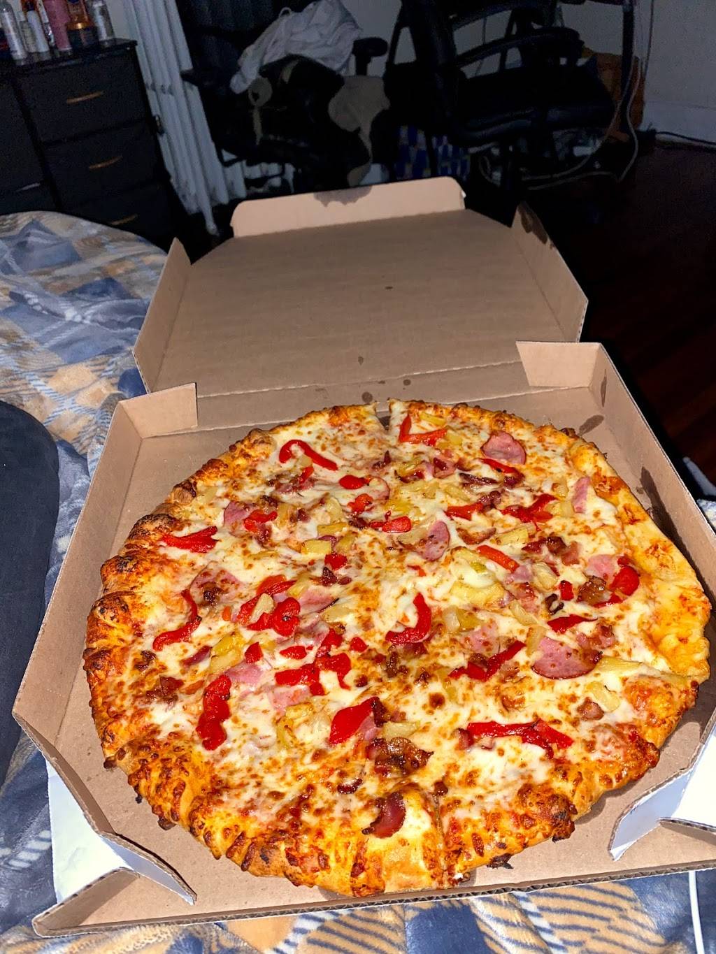 Dominos Pizza | meal delivery | 464 Washington St, Brighton, MA 02135, USA | 6177825655 OR +1 617-782-5655