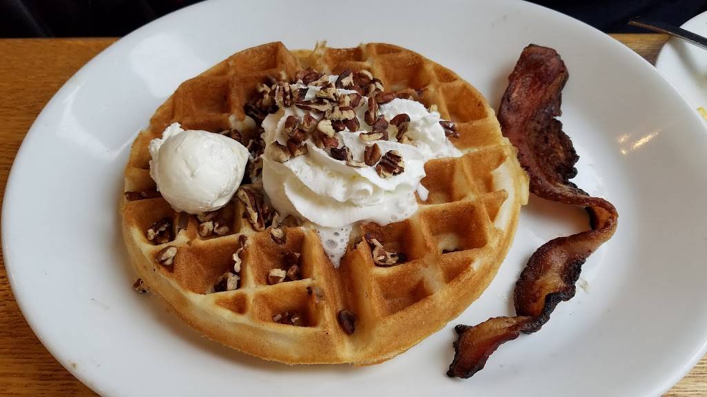 Pig N Pancake | restaurant | 223 S Hemlock St, Cannon Beach, OR 97110, USA | 5034362851 OR +1 503-436-2851