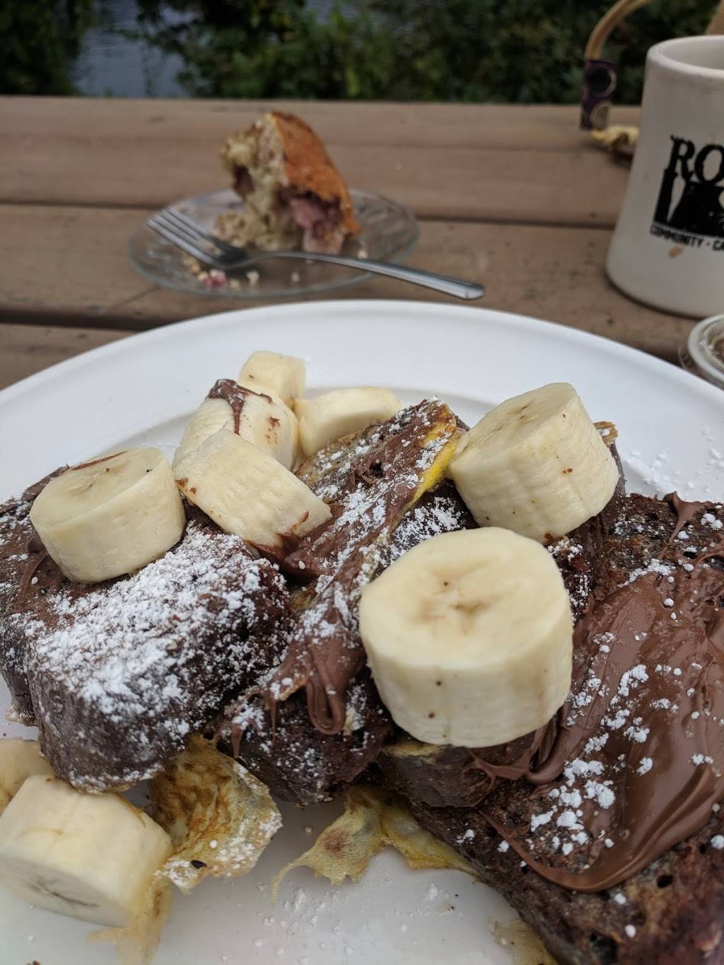 Roots Community Table / Cafe | restaurant | 9 Riverside St, Hooksett, NH 03106, USA | 6034857761 OR +1 603-485-7761