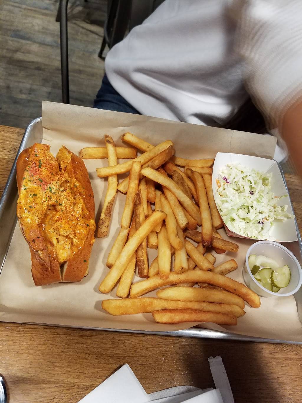 Fish Time | restaurant | 310 N Brand Blvd, Glendale, CA 91203, USA | 8186377820 OR +1 818-637-7820