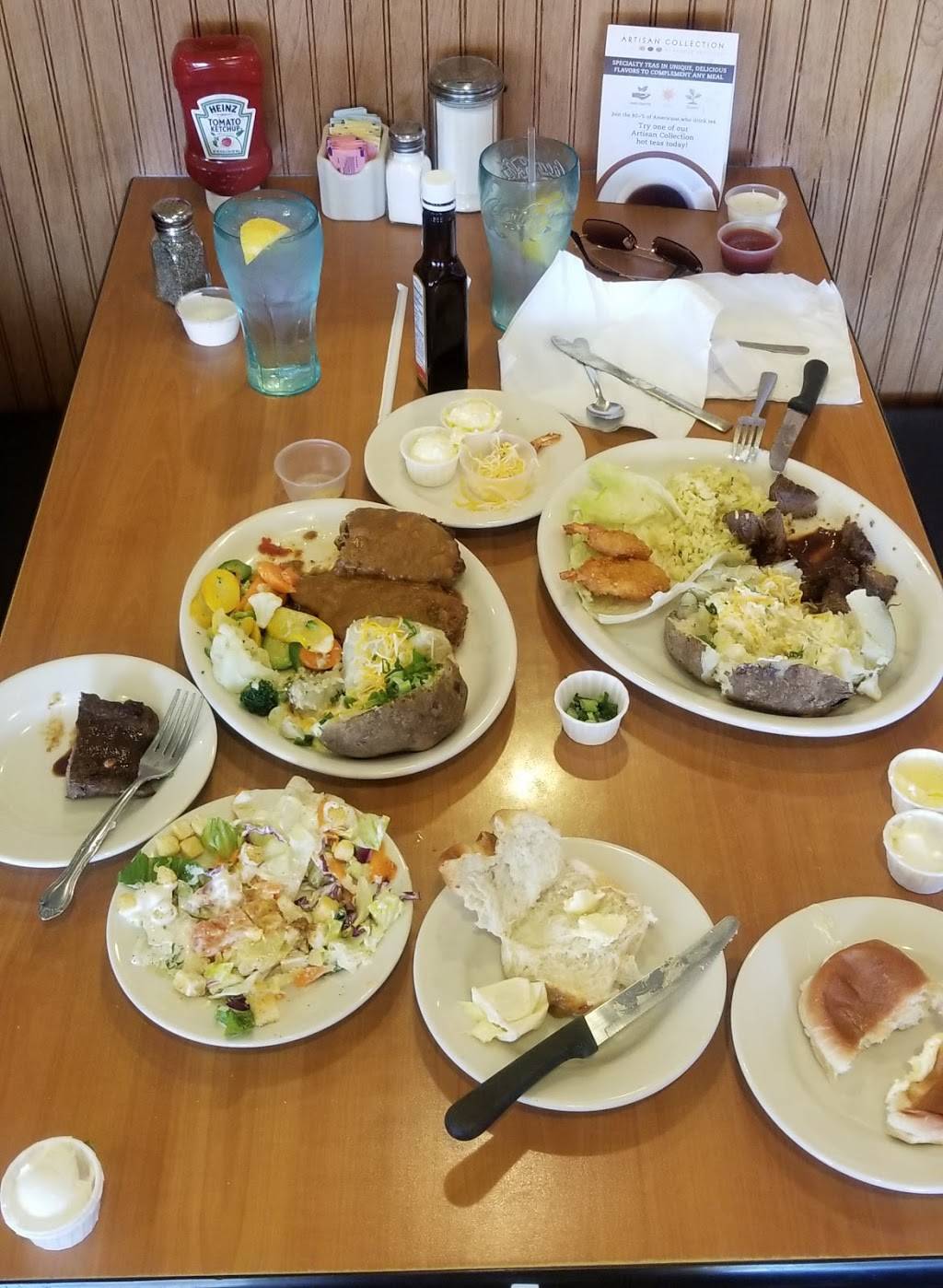 Billy Ts Restaurant | restaurant | 298 W Baseline Rd, Rialto, CA 92376, USA | 9098740200 OR +1 909-874-0200