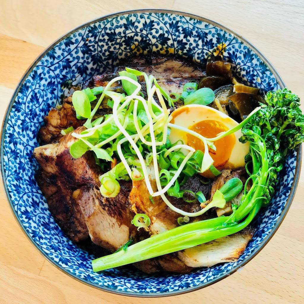 Raku Ramen & Rolls | restaurant | 2424 Midway Dr, Santa Rosa, CA 95405, USA | 7076239668 OR +1 707-623-9668