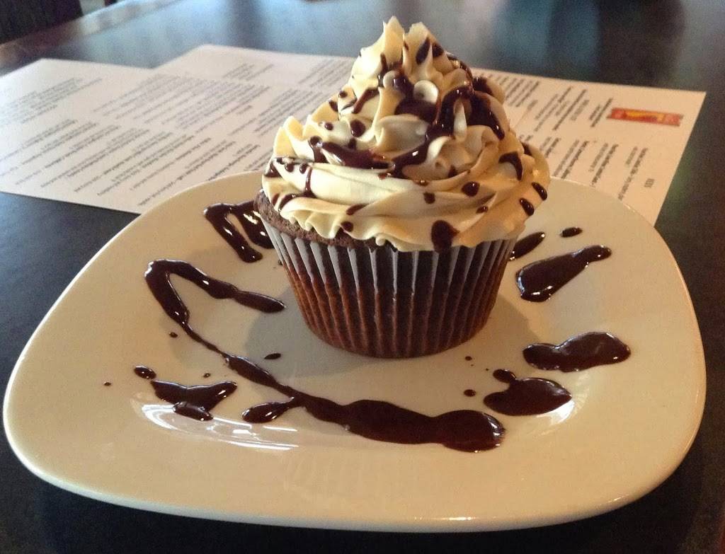 The Wine Pub | restaurant | 2907 Shelter Island Dr #108, San Diego, CA 92106, USA | 6197589325 OR +1 619-758-9325