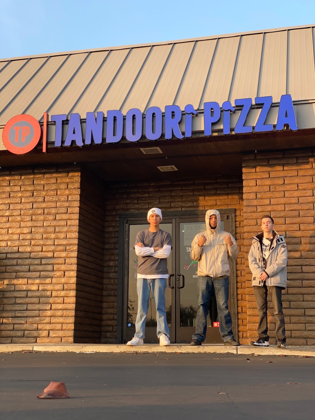 Tandoori Pizza | restaurant | 3181 Geer Rd, Turlock, CA 95382, USA | 2099634560 OR +1 209-963-4560