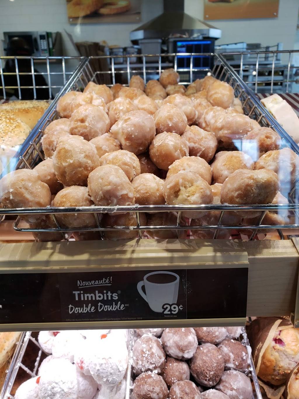 Tim Hortons | cafe | 2011 QC-133, Saint-Jean-sur-Richelieu, QC J2X 4M5, Canada | 4503462312 OR +1 450-346-2312