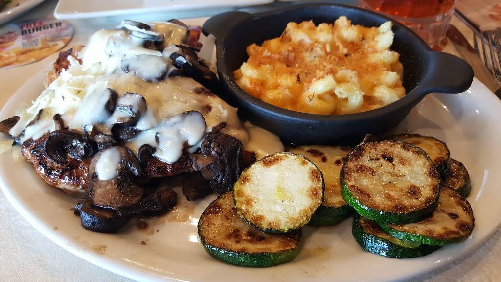 Ruby Tuesday | restaurant | 210 Turnersburg Hwy, Statesville, NC 28625, USA | 7048837883 OR +1 704-883-7883