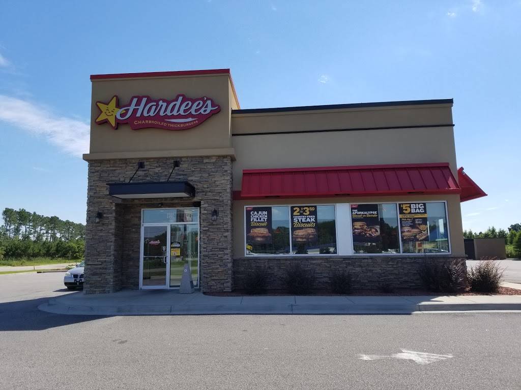 Hardees | restaurant | 2302 W Lucas St, Florence, SC 29501, USA | 8432929282 OR +1 843-292-9282