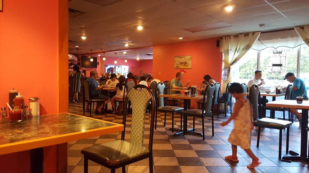 Thanh Thanh 2 | restaurant | 782 Forest Ave, Portland, ME 04103, USA | 2078281114 OR +1 207-828-1114