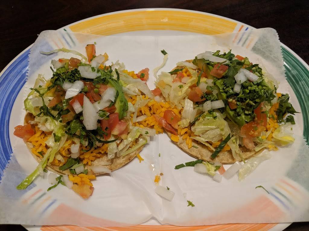 Rancho Nuevo | restaurant | 234 N Cedar Lake Rd, Round Lake, IL 60073, USA | 8475466009 OR +1 847-546-6009