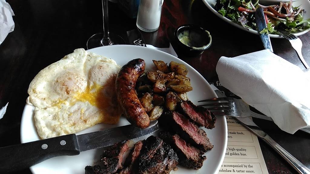 The Pub Tampa Bay | restaurant | 2223 N Westshore Blvd, Tampa, FL 33607, USA | 8134435642 OR +1 813-443-5642