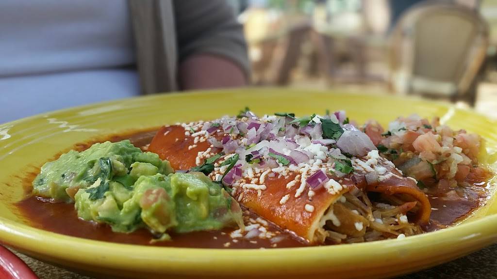 El Cholo | restaurant | 840 E Whittier Blvd, La Habra, CA 90631, USA | 5626914618 OR +1 562-691-4618