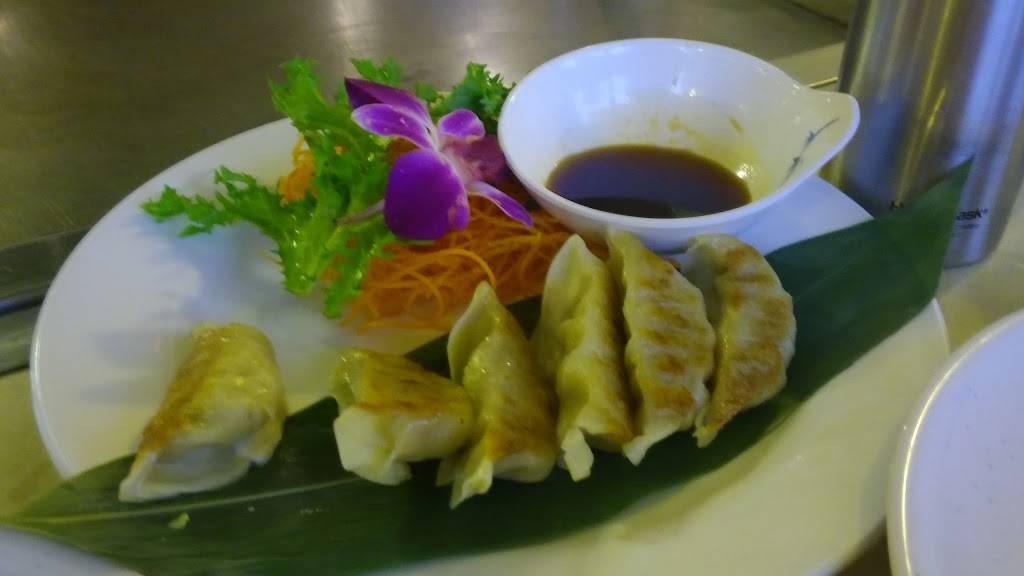 Robata Japanese Steak House | restaurant | 1500 Oakley Seaver Dr Ste 5, Clermont, FL 34711, USA | 3524049688 OR +1 352-404-9688