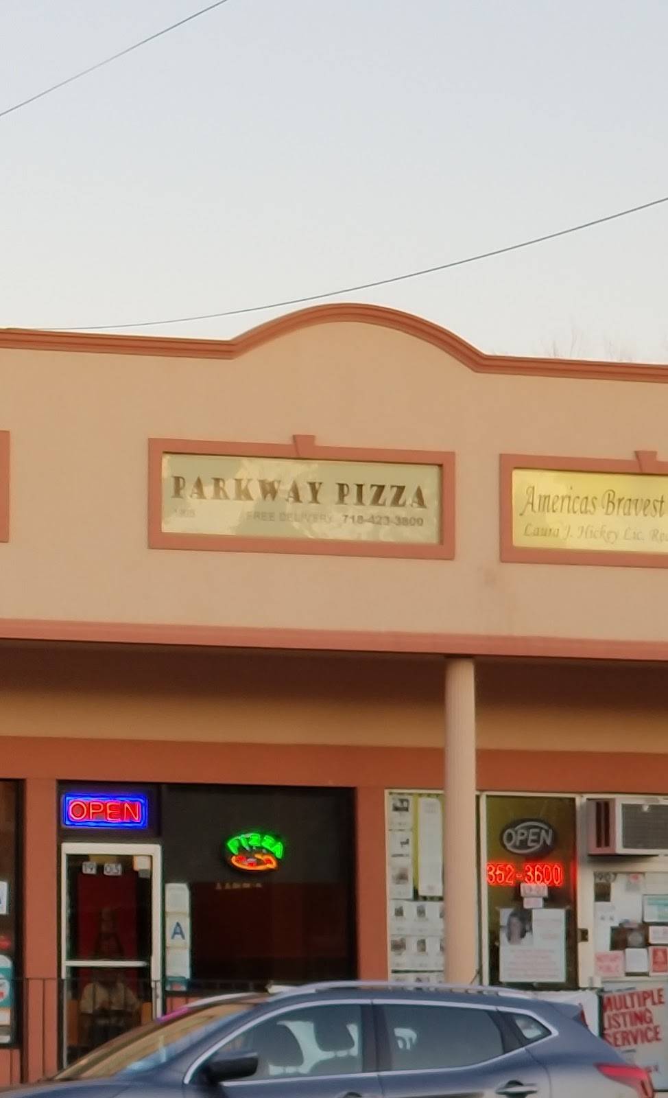 Parkway Pizza | restaurant | 19-7 Utopia Pkwy, Whitestone, NY 11357, USA | 7184233800 OR +1 718-423-3800