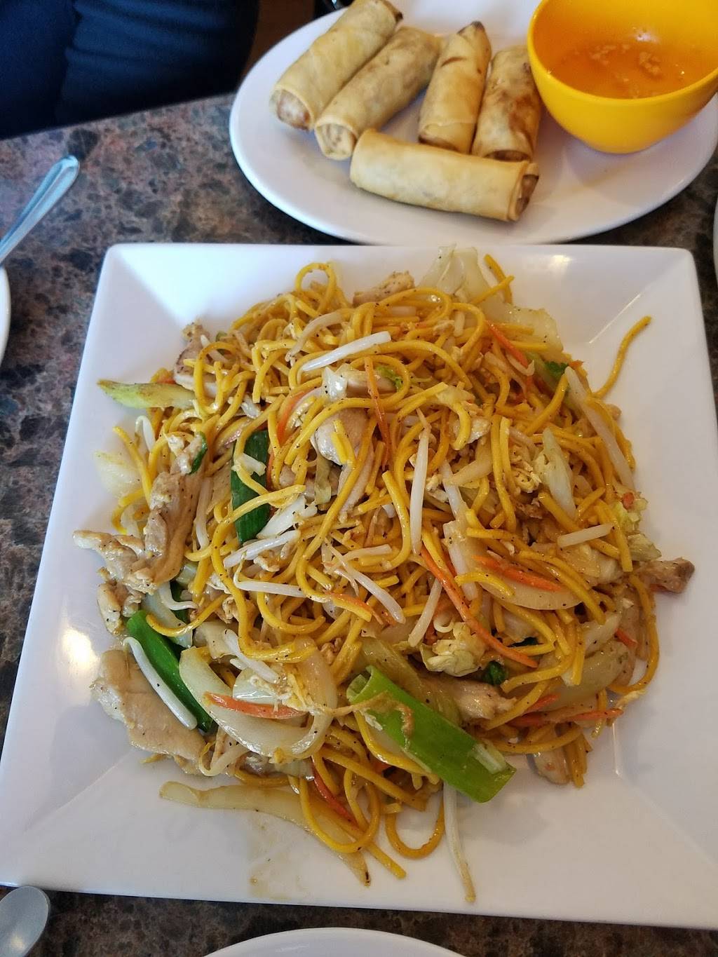 Red Rose Restaurant | restaurant | 716 Middlesex St, Lowell, MA 01851, USA | 9784525400 OR +1 978-452-5400