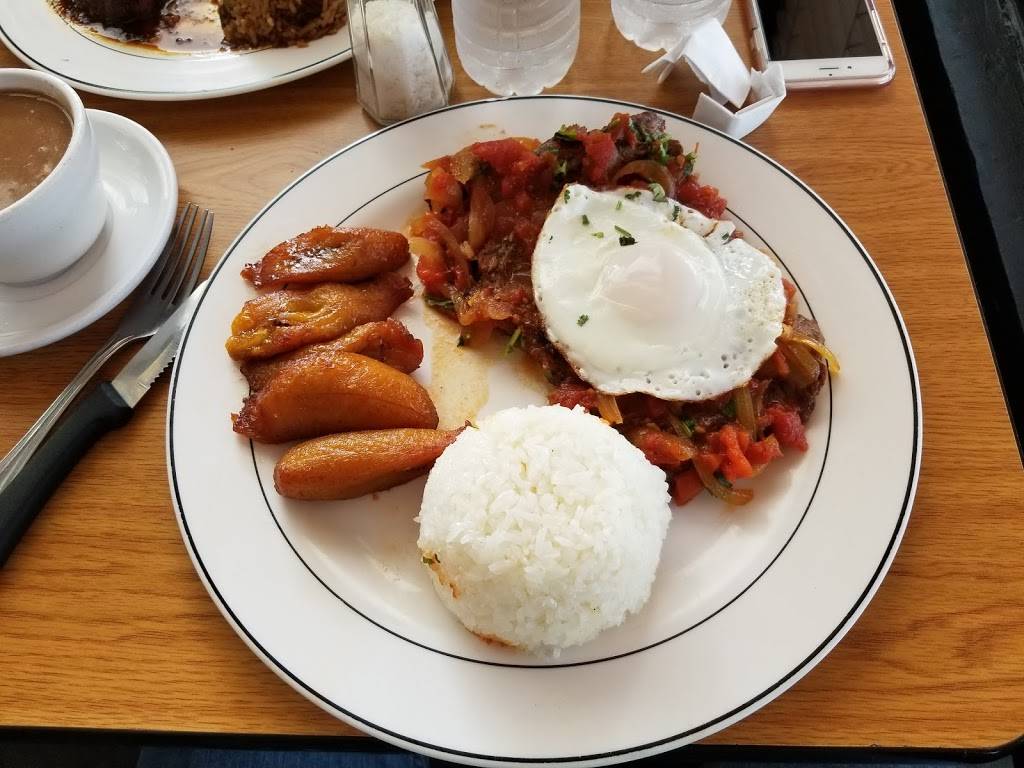 La Pequena Colombia | bakery | 1300 SW 160th Ave, Weston, FL 33326, USA | 9543499070 OR +1 954-349-9070