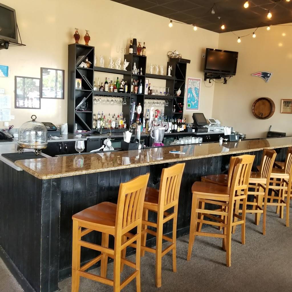 Takis Greek-Italian Restaurant | restaurant | 13761 US-441, Lady Lake, FL 32159, USA | 3524303630 OR +1 352-430-3630