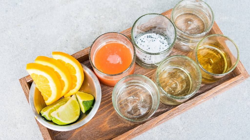 Blanco Tacos & Tequila | restaurant | 7007 Friars Rd #901, San Diego, CA 92108, USA | 6198102931 OR +1 619-810-2931