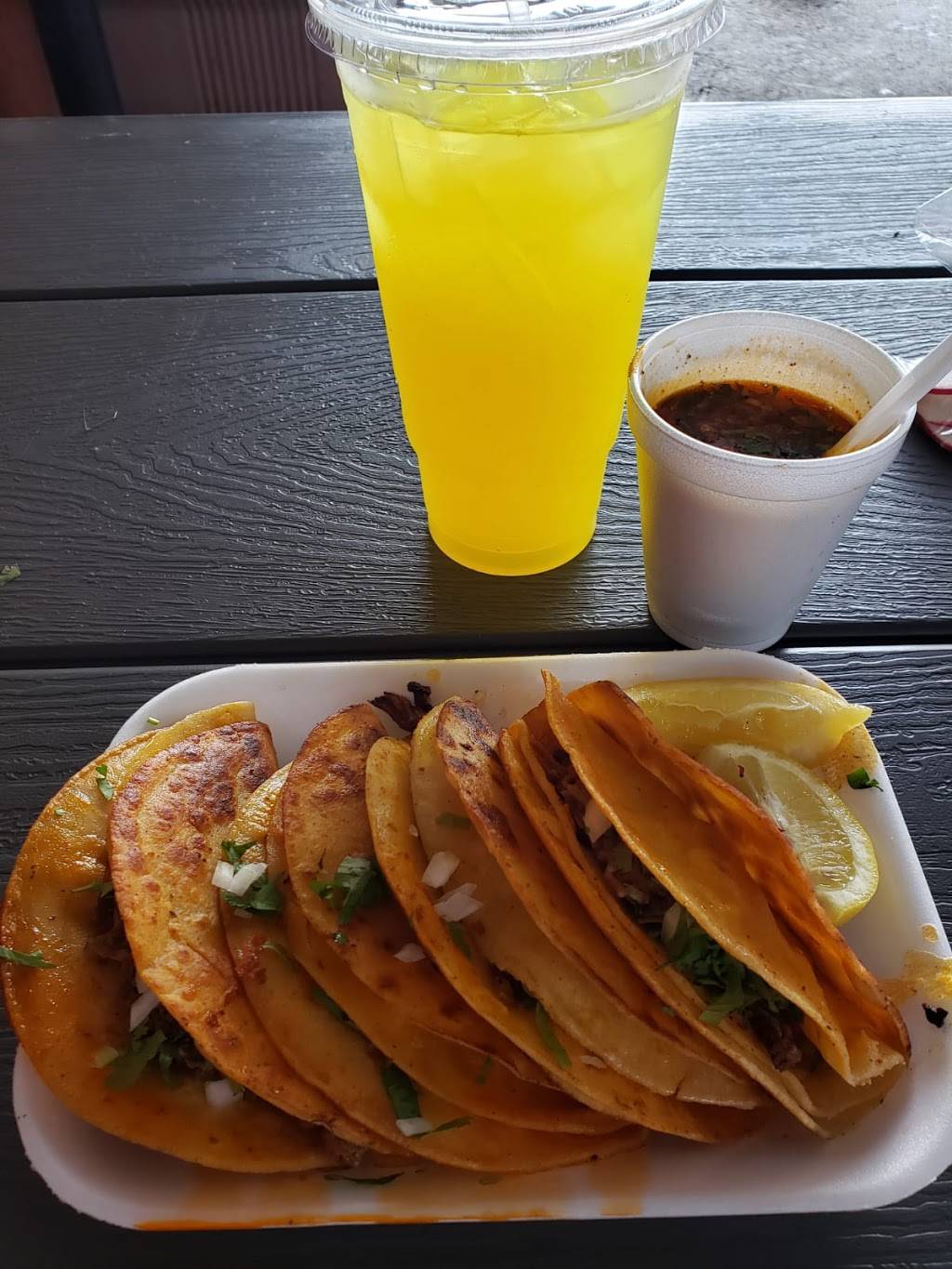 Tacos Los Primos | restaurant | 3412 Cottonwood Rd, Bakersfield, CA 93307, USA | 6613768354 OR +1 661-376-8354