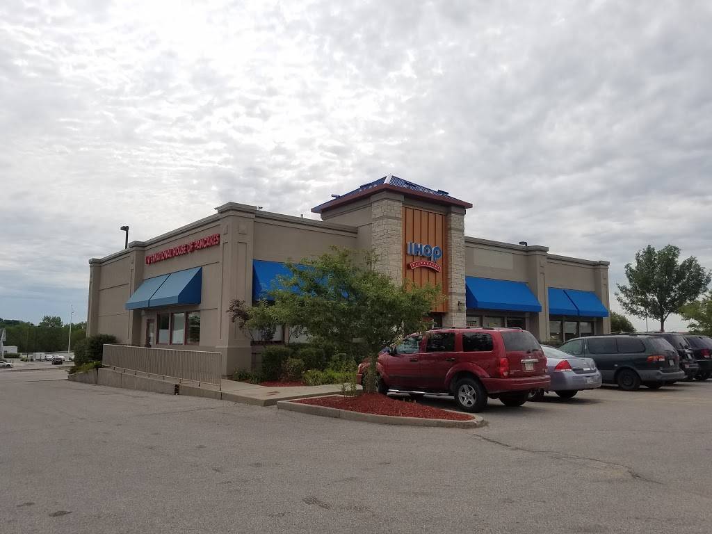 IHOP | restaurant | 4707 N 72nd St, Omaha, NE 68134, USA | 4025720100 OR +1 402-572-0100