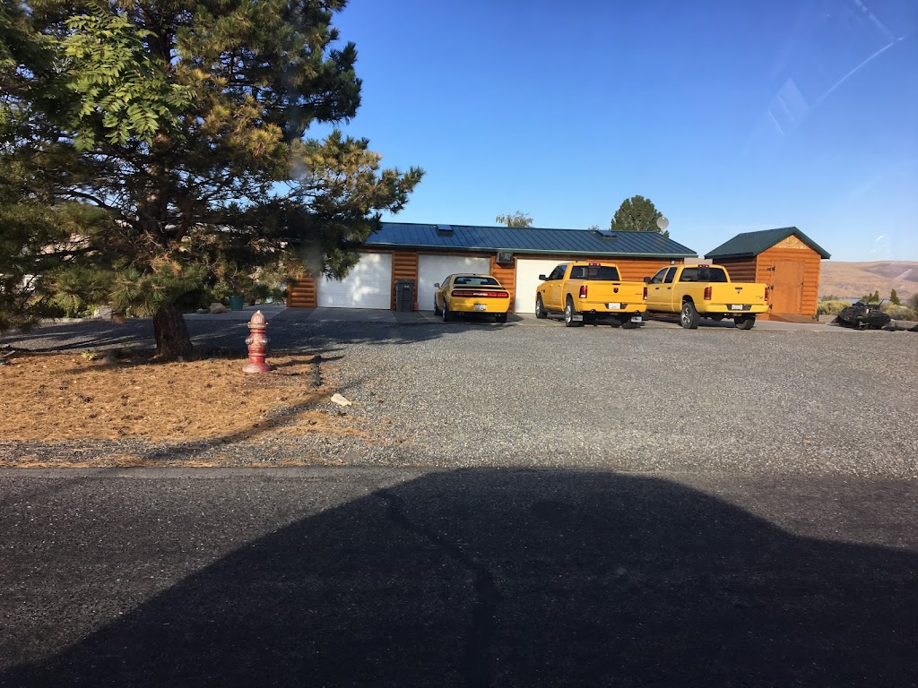 Airport Motel | restaurant | 2532 N 4th Ave, Pasco, WA 99301, USA | 5095428371 OR +1 509-542-8371