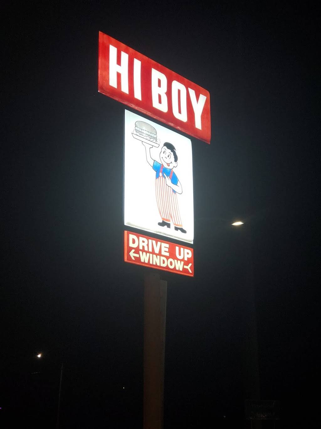 HiBoy Drive-In | restaurant | 924 W US Hwy 24, Independence, MO 64050, USA | 8162524050 OR +1 816-252-4050