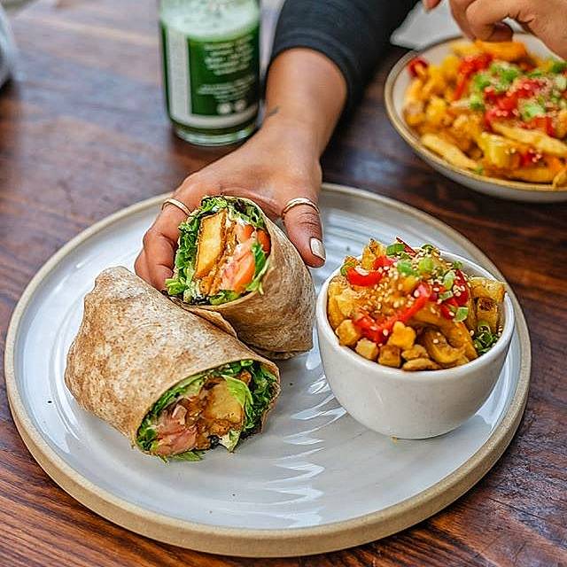 Fresh on Sunset | restaurant | 8768 Sunset Blvd, Los Angeles, CA 90069, USA | 3104325199 OR +1 310-432-5199