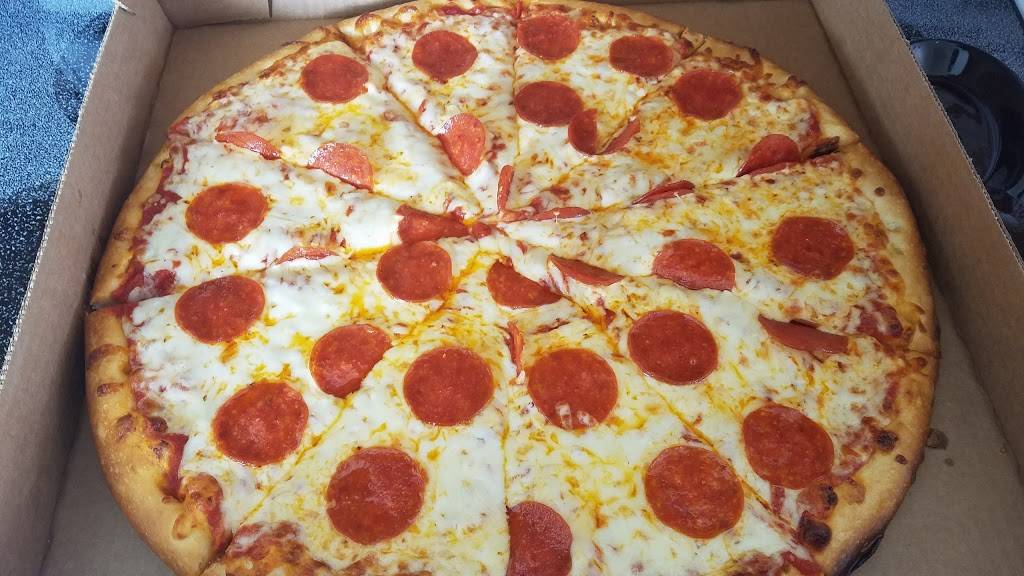 Charlies Pit Stop Pizzeria | restaurant | 705 S Main St, Crystal, MI 48818, USA | 9892351111 OR +1 989-235-1111