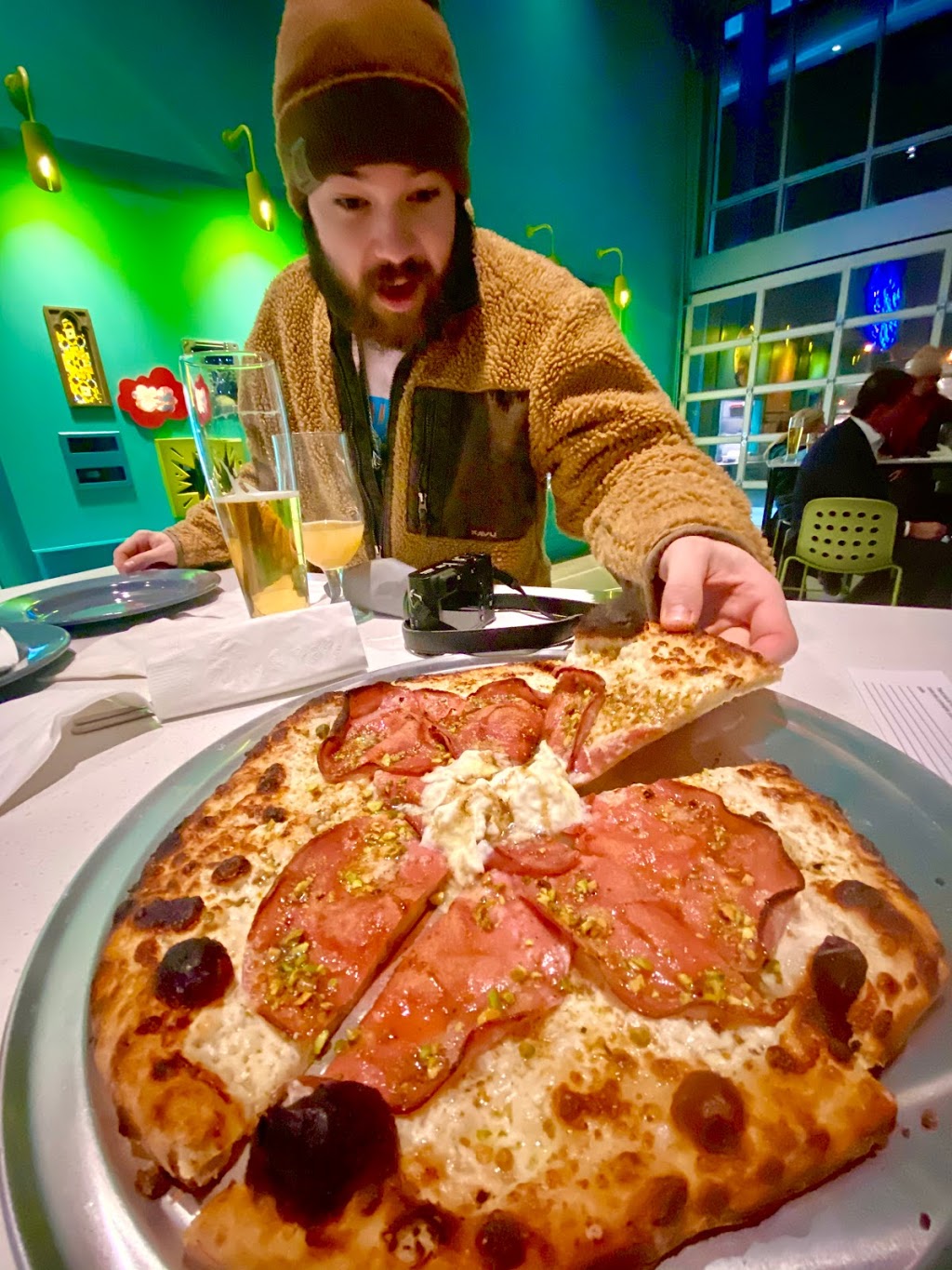 Little Bettie | restaurant | 398 S B.B. King Blvd, Memphis, TN 38126, USA | 9013349411 OR +1 901-334-9411