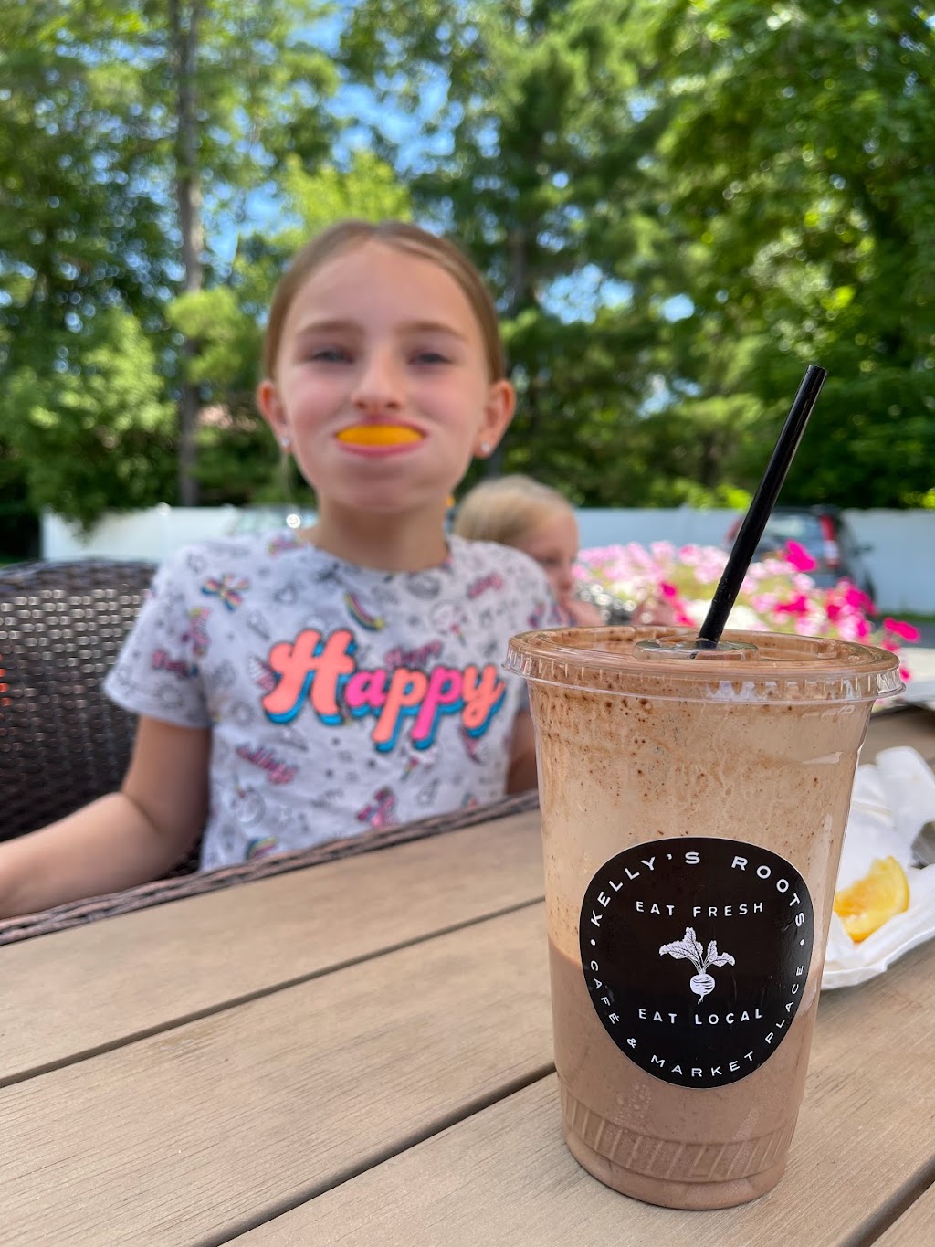 Kellys Roots Cafe And Marketplace | cafe | 13 Luzerne Rd, Queensbury, NY 12804, USA | 5187416141 OR +1 518-741-6141