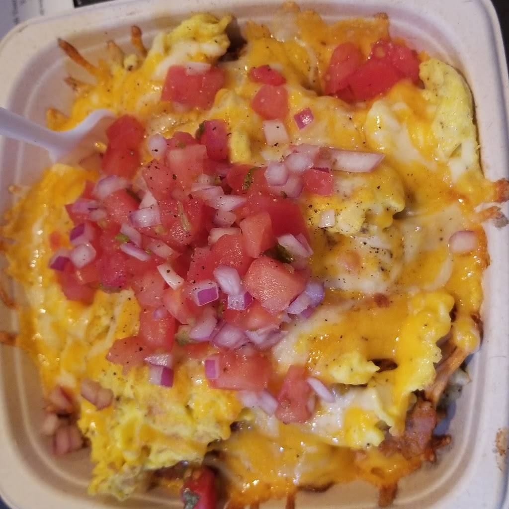 Busy Bee | restaurant | 43 N Beaver St, York, PA 17401, USA | 7178250866 OR +1 717-825-0866