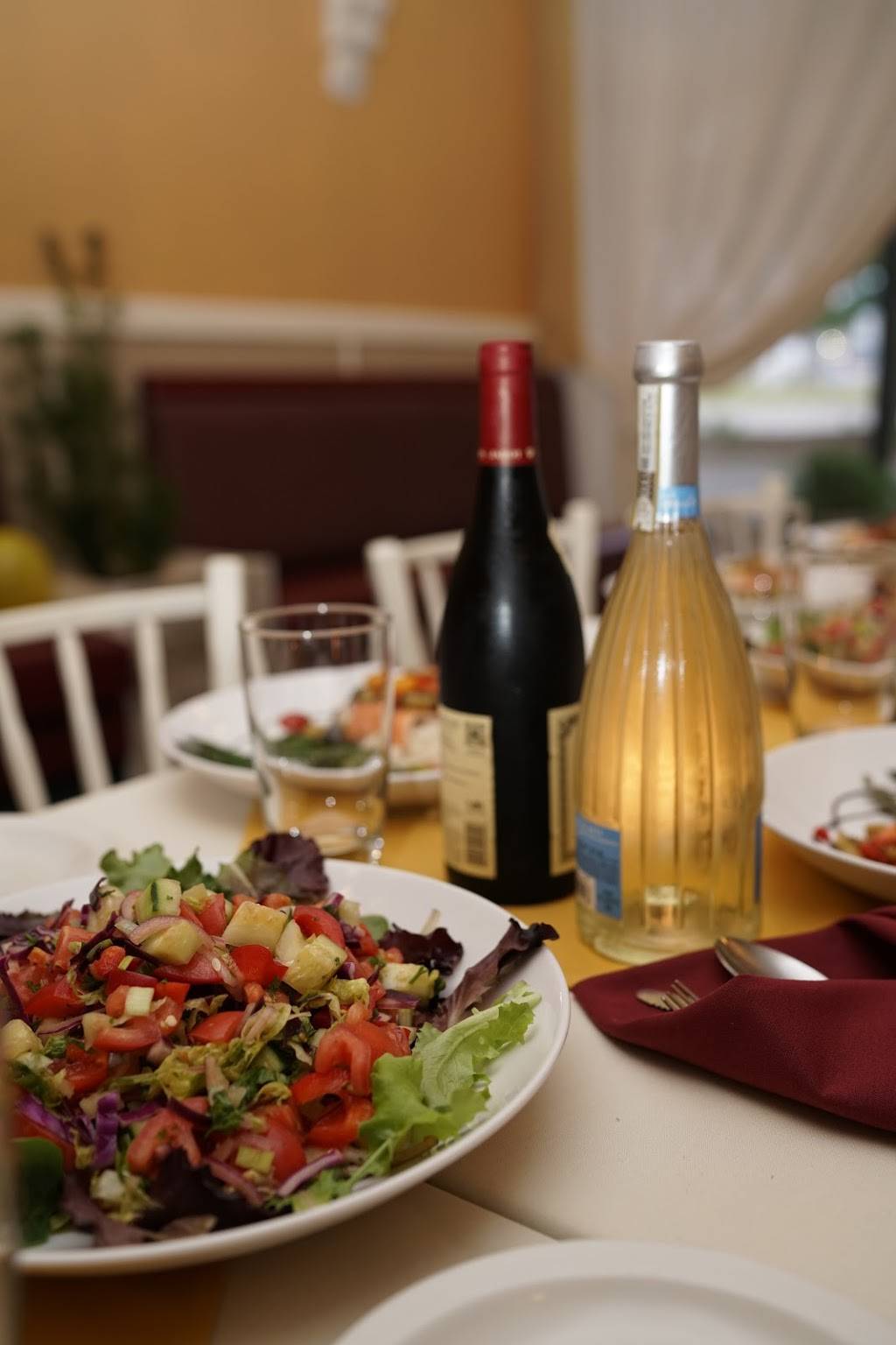 Homage European Bistro | restaurant | 3871, 815 Main St, Myrtle Beach, SC 29577, USA | 8434448366 OR +1 843-444-8366